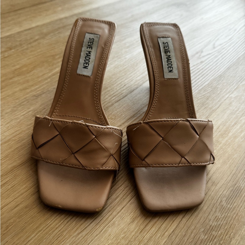 Steve Madden Woven Tan Heels